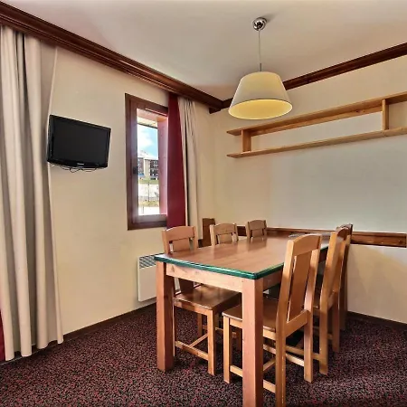 Apartment 3 Pieces Avec Balcon Et 2 Salles De Bains, 6 Personnes, Plagne Soleil - Fr-1-455-48